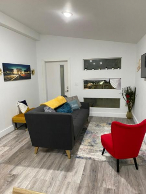 New Modern cozy Apt mins away from south beach and Wynwood includes free parking